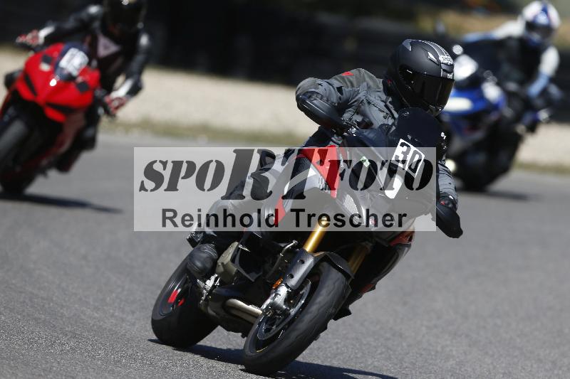 /35 07.08.2026  Discover the Bike ADR/Bike 1 gruen/30